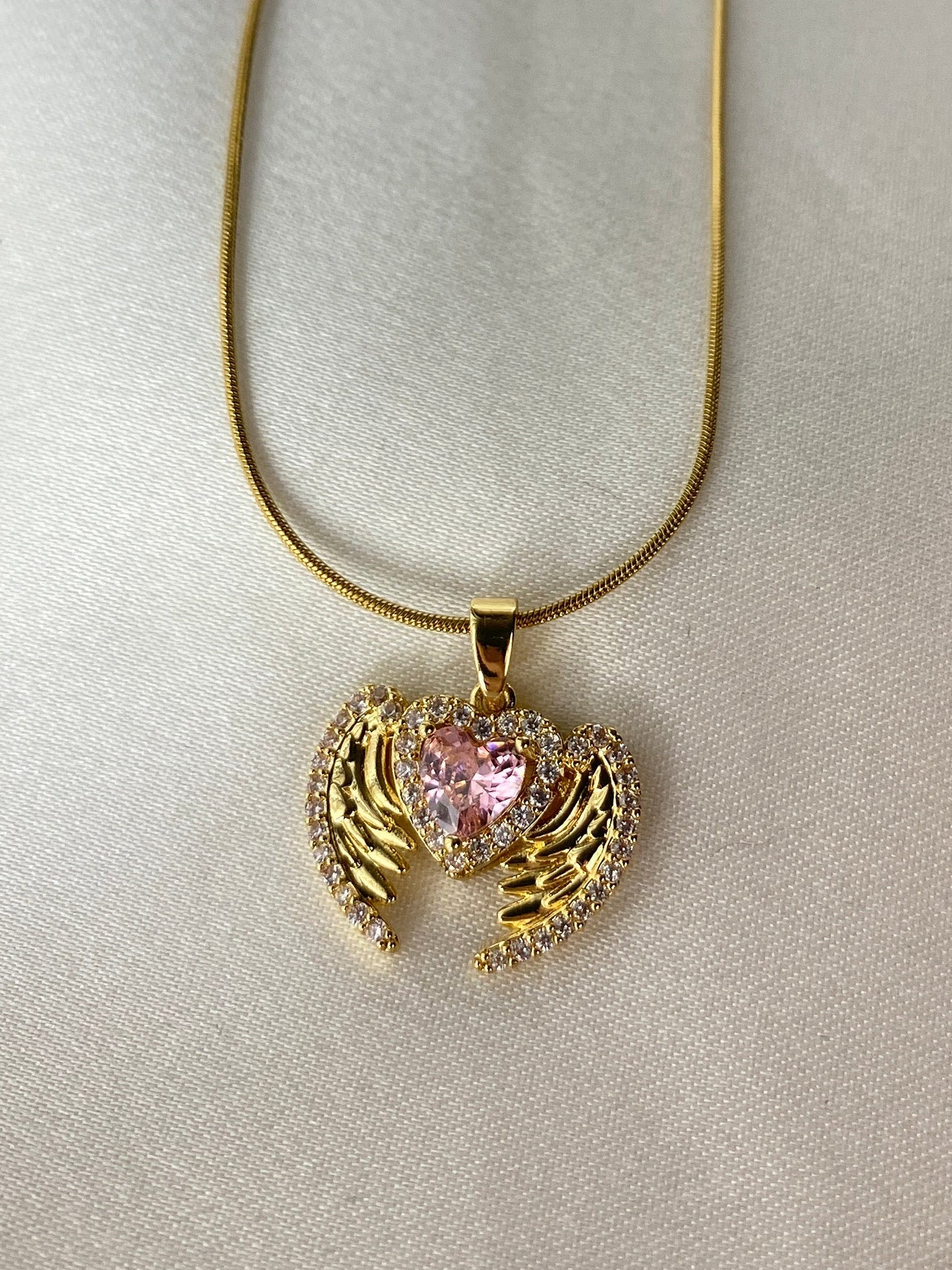 Melek Kanatlı Çelik Kolye