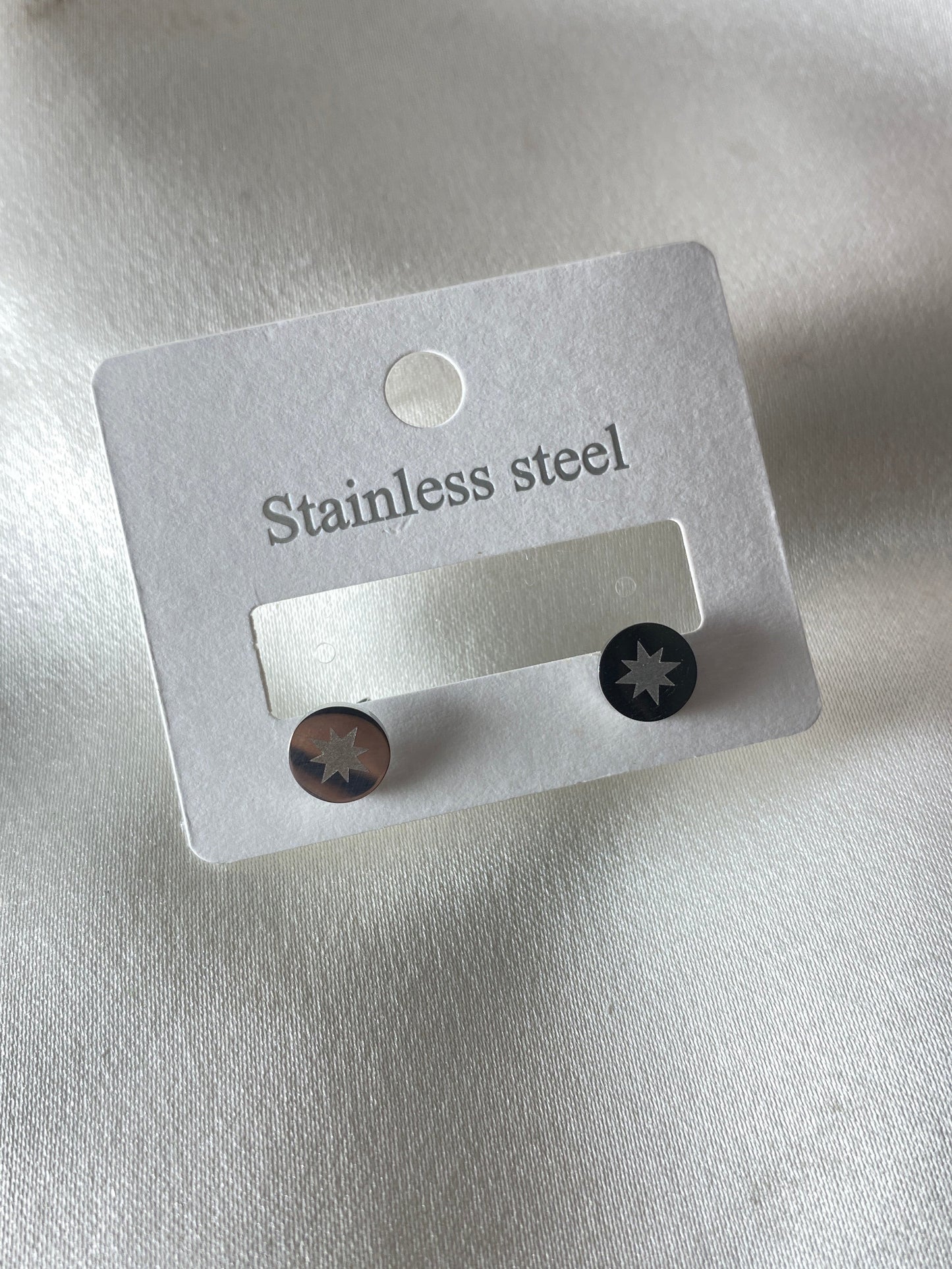 Kutup Yıldızı Çelik Küpe