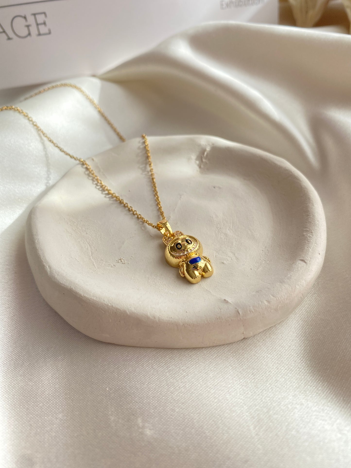 Labubu Gold Çelik Kolye