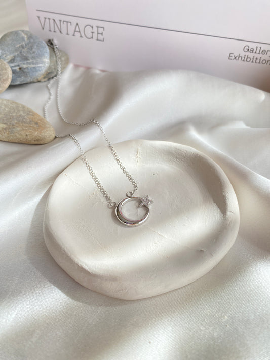 Yıldız Taşlı Bayrak Silver Çelik Kolye