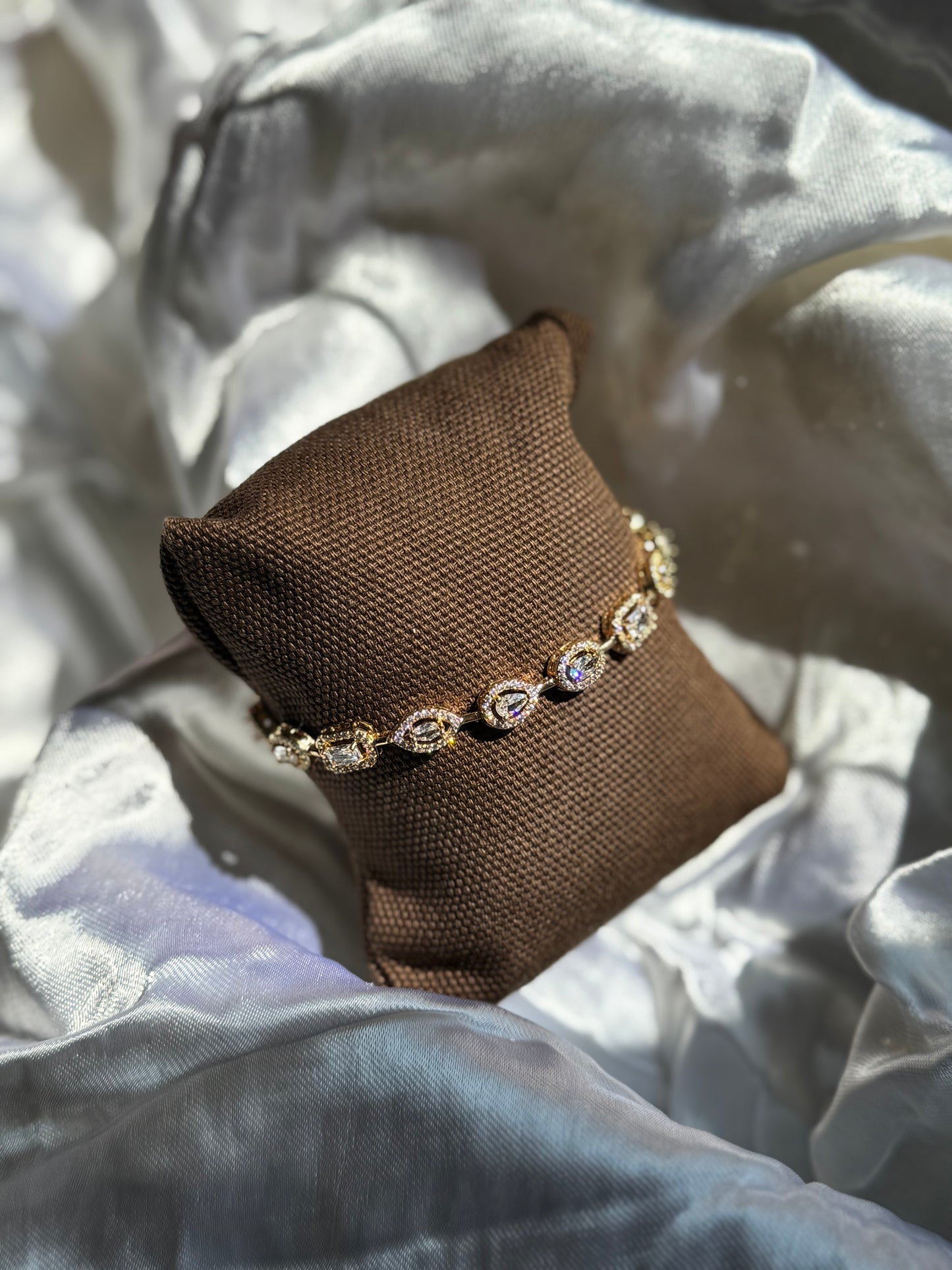 Lune Çelik – Shape Symphony Gold Bileklik