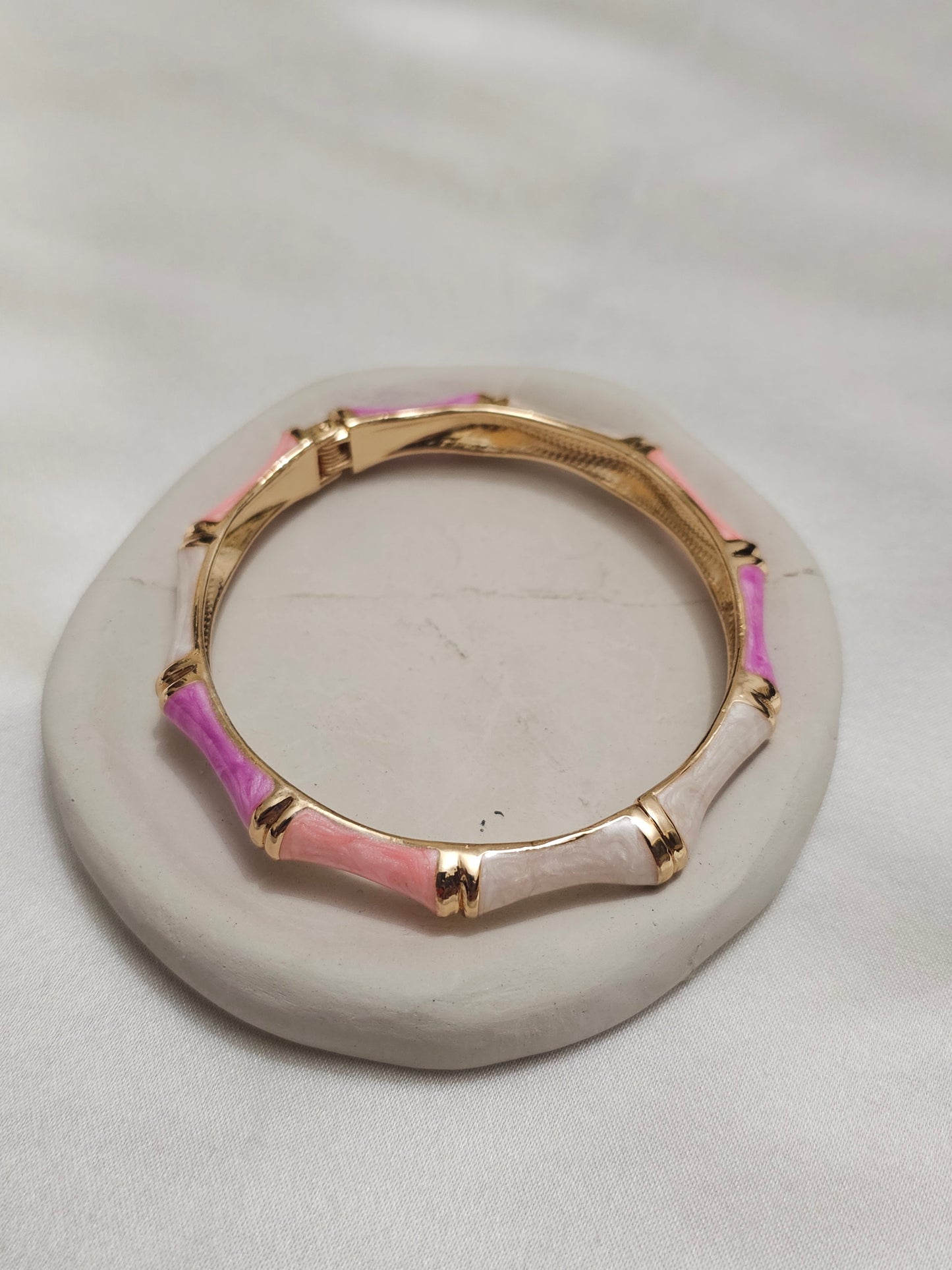 ENAMEL PINK & WHITE BRACELET