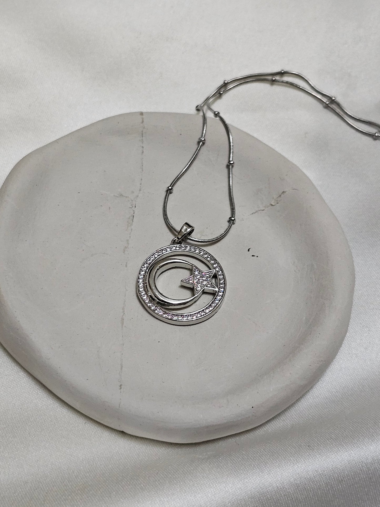 Framed Stone Flag Silver Steel Necklace