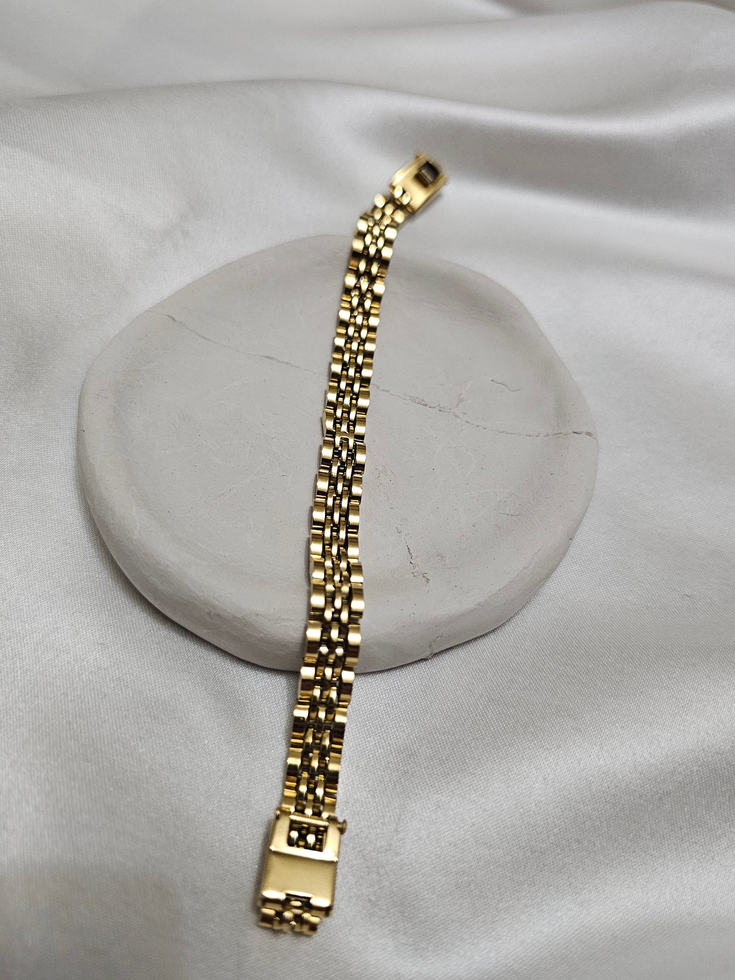COMPLETE GOLD (VIP) STEEL BRACELET