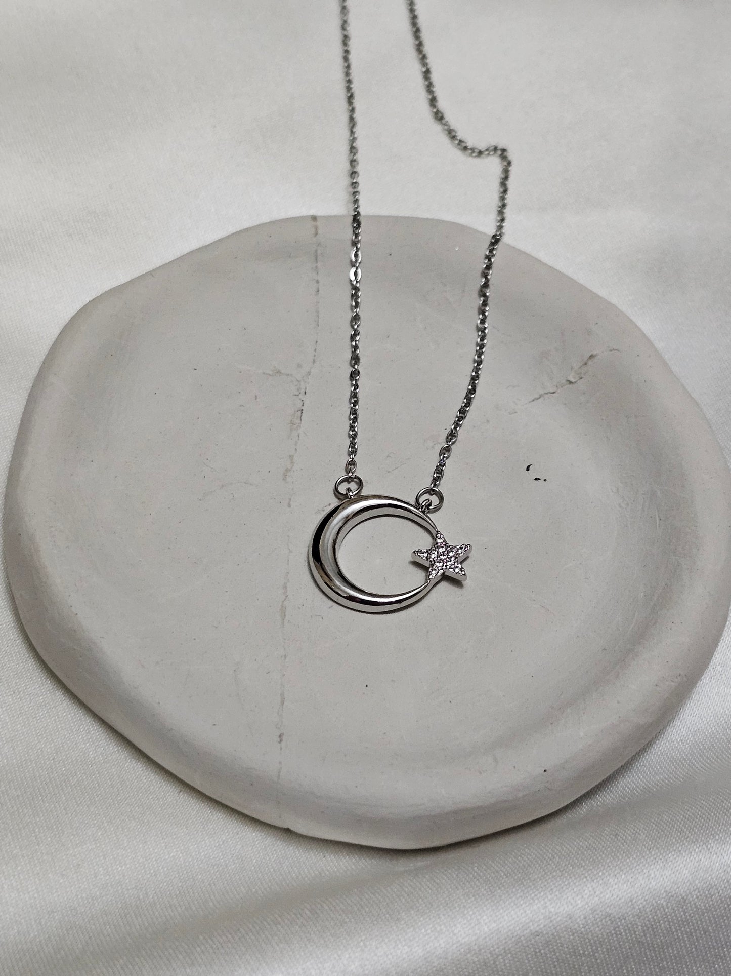 Star Stone Flag Silver Steel Necklace