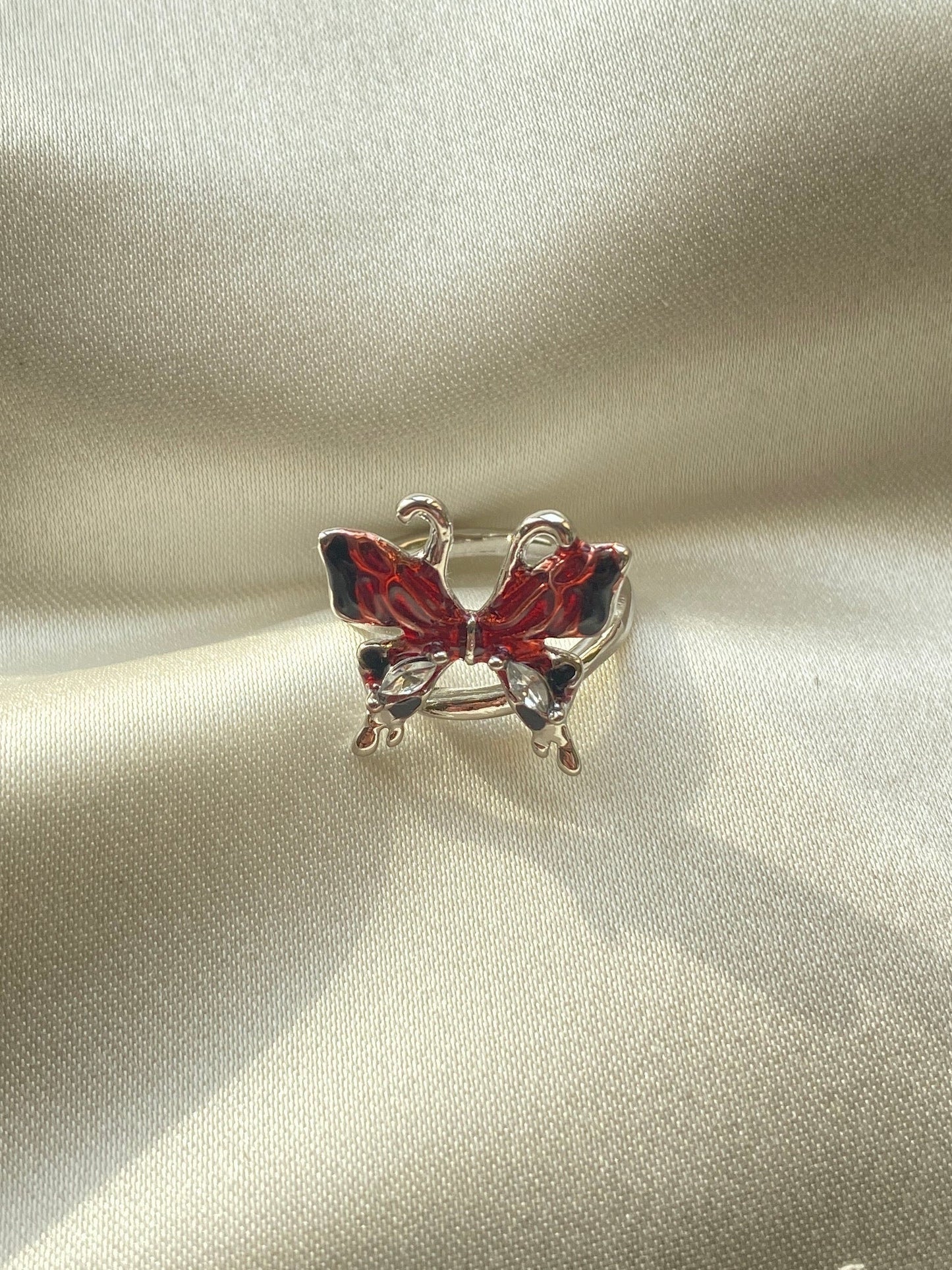 Taşlı Kelebek Çelik Yüzük