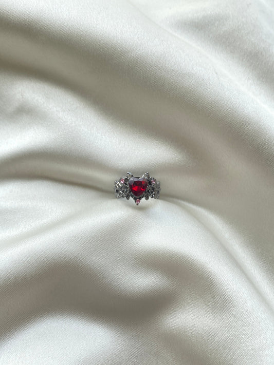 Kırmızı Kalp Taşlı Çelik Kolye