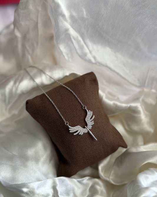 Lune Çelik – Winged Light Silver Kolye