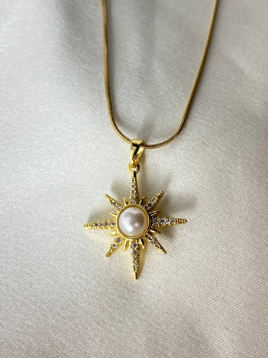 Güneşli Çelik Kolye