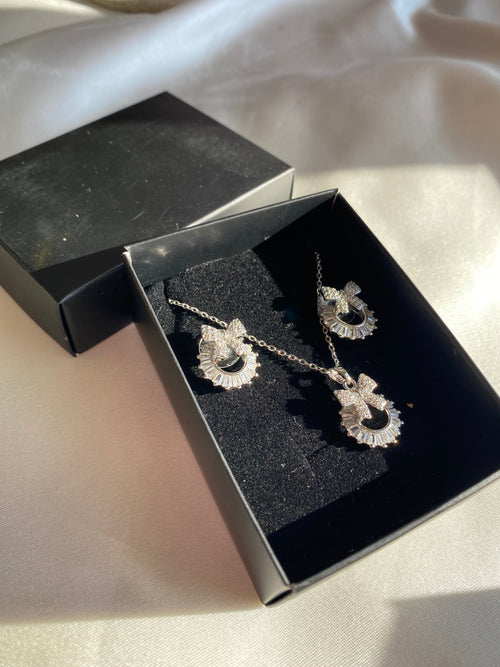 Çelik Ciddi İlişki Seti