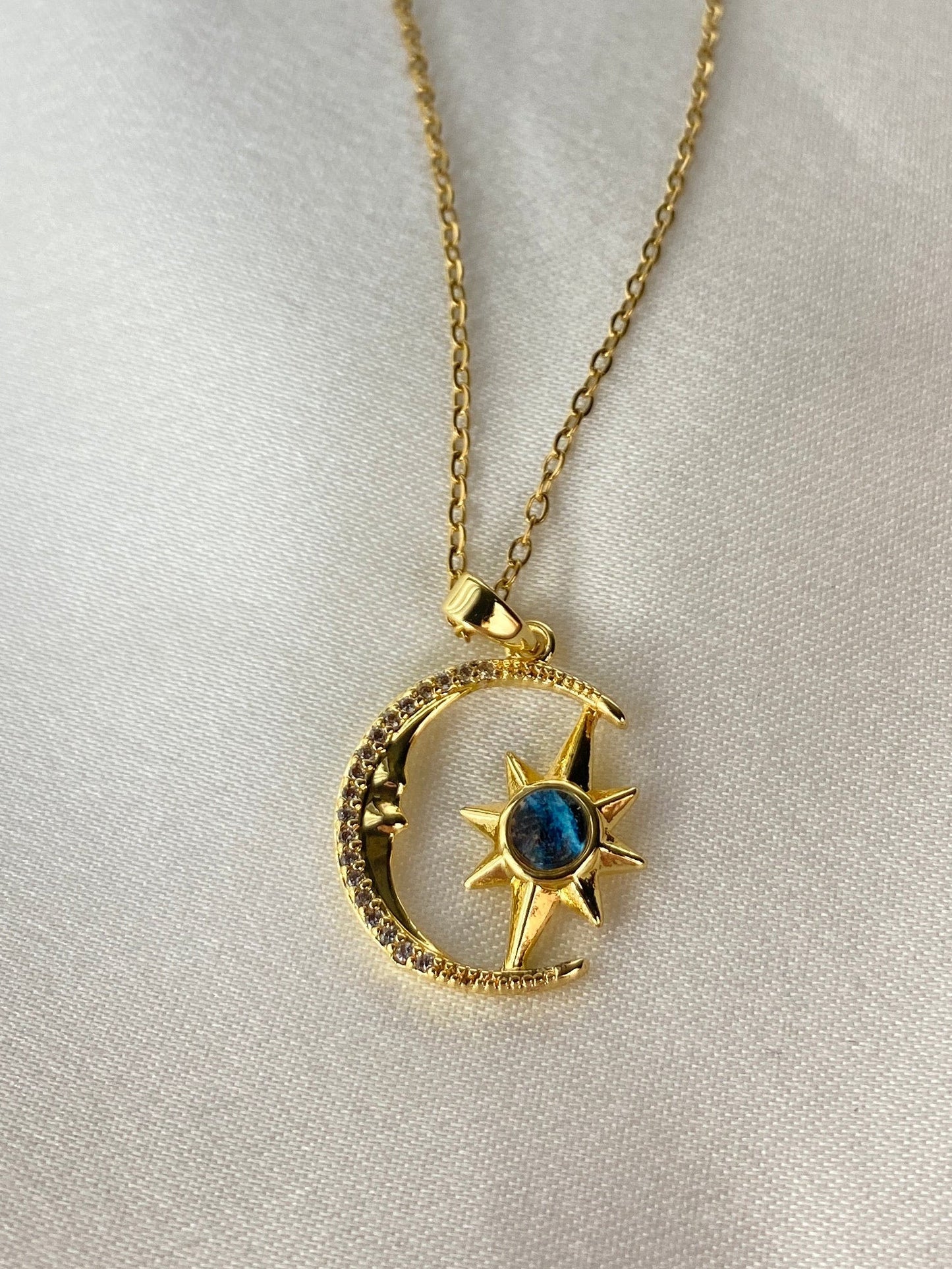 Ay Güneş Çelik Kolye