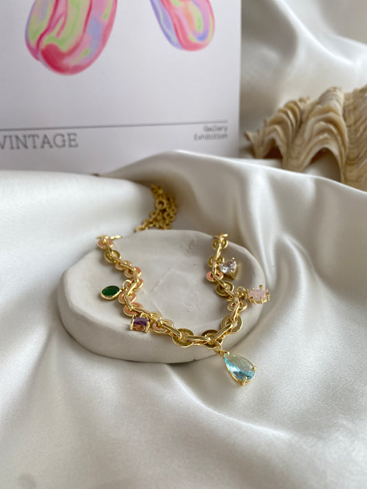 Lune Çelik – DreamGlow Gold Kolye