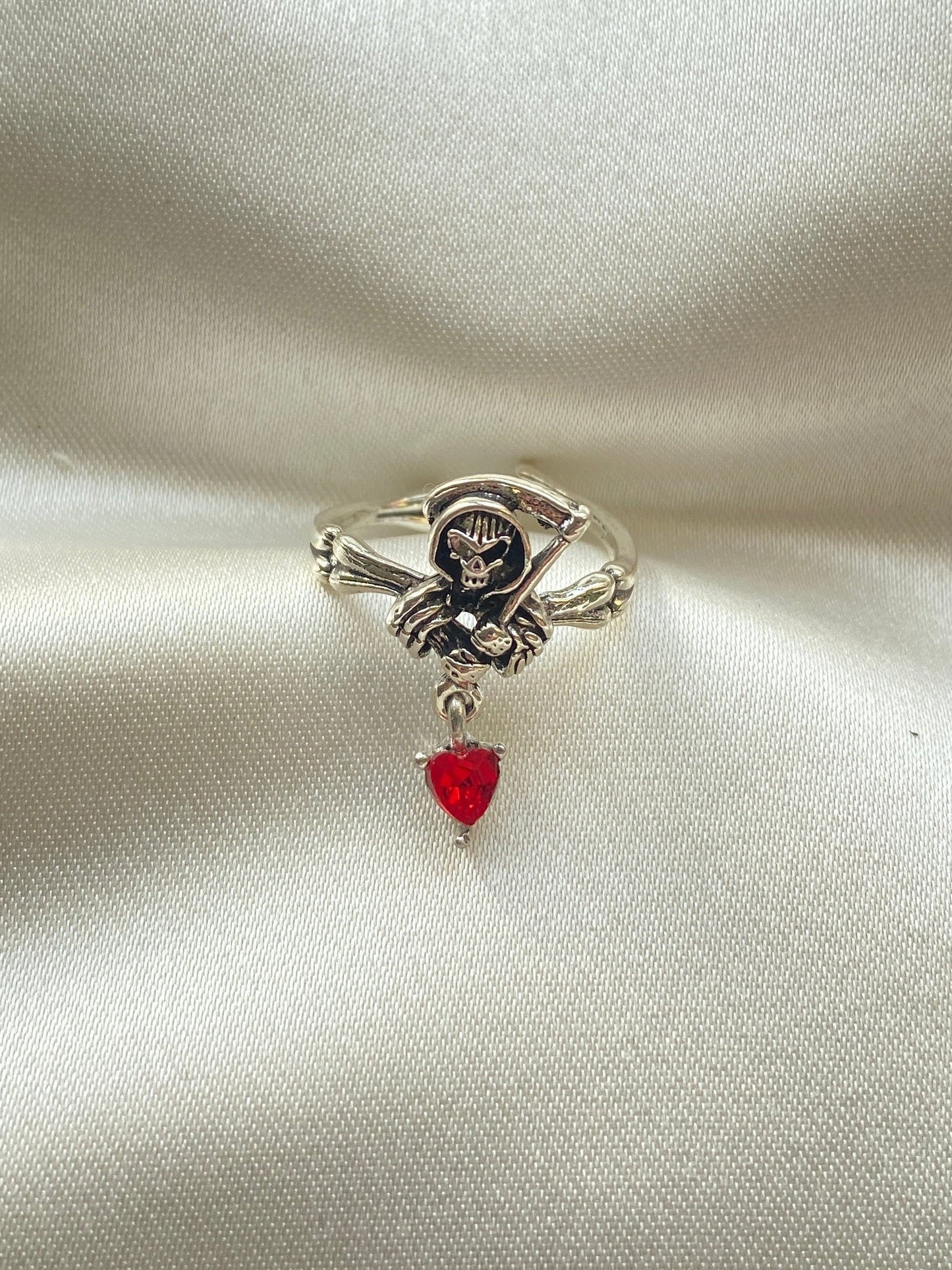 İskelet Görünümlü Çelik Yüzük