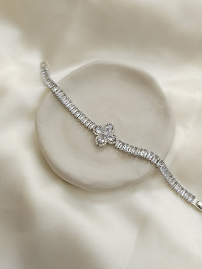 Lune Stone Clover Silver Bracelet Steel