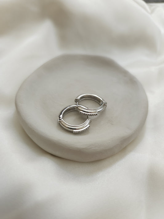 Lune Çelik Silver Taşlı Küpe