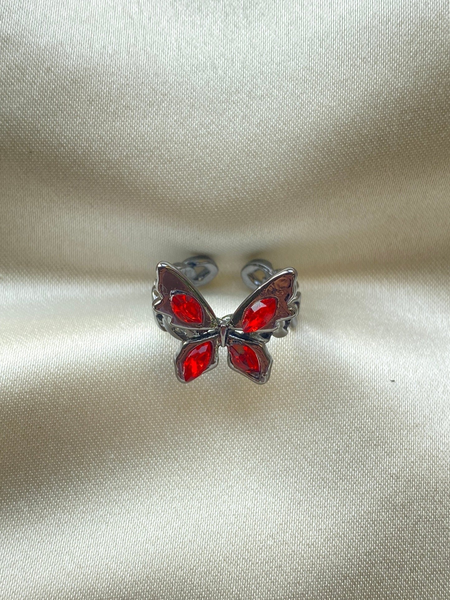 Kırmızı Taş Kelebek Çelik Yüzük