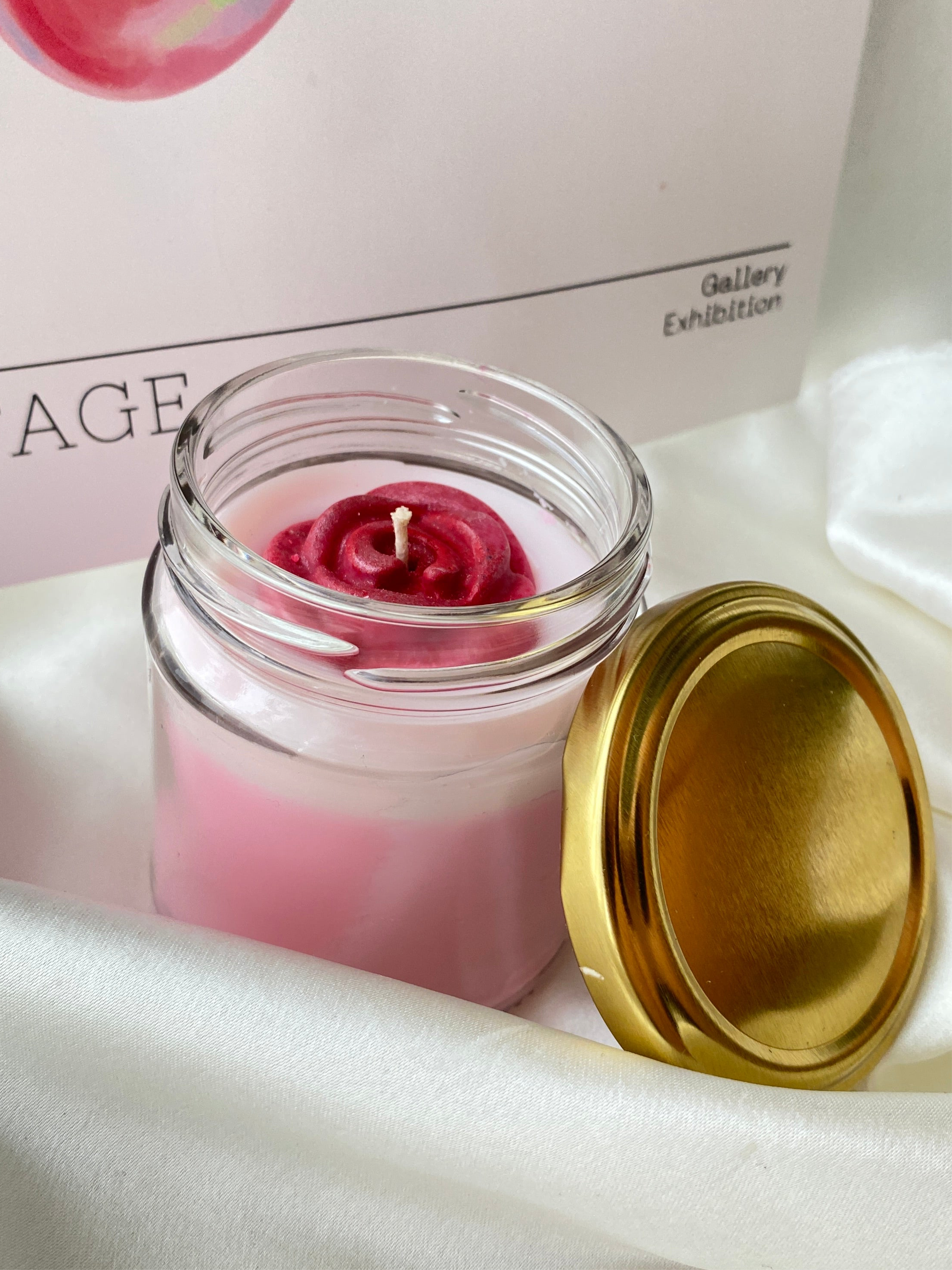 Gül Detaylı Kokulu Mum