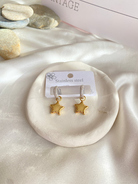 Yıldızlı Çelik Gold Küpe