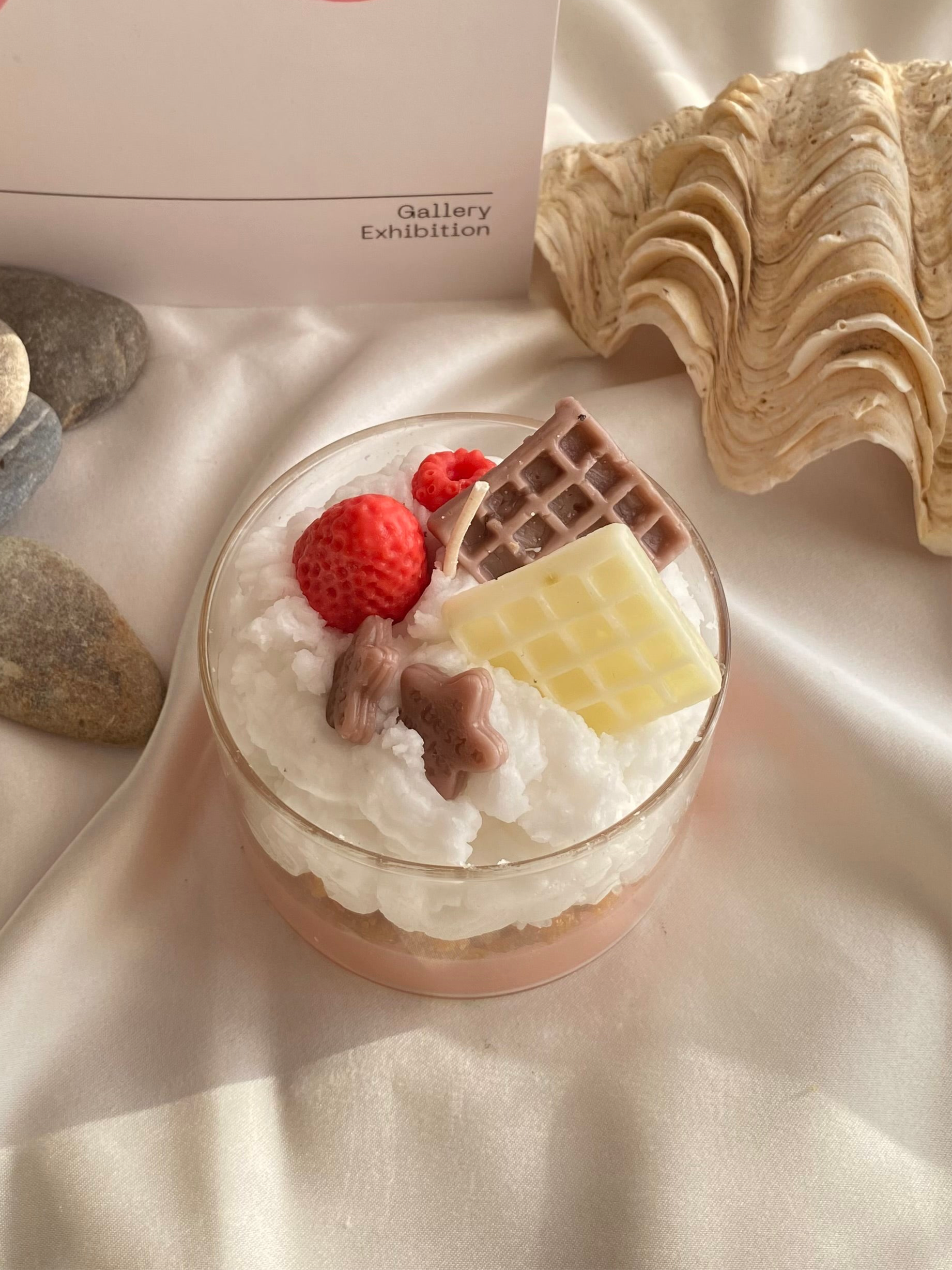 Bisküvili Çilek Mum