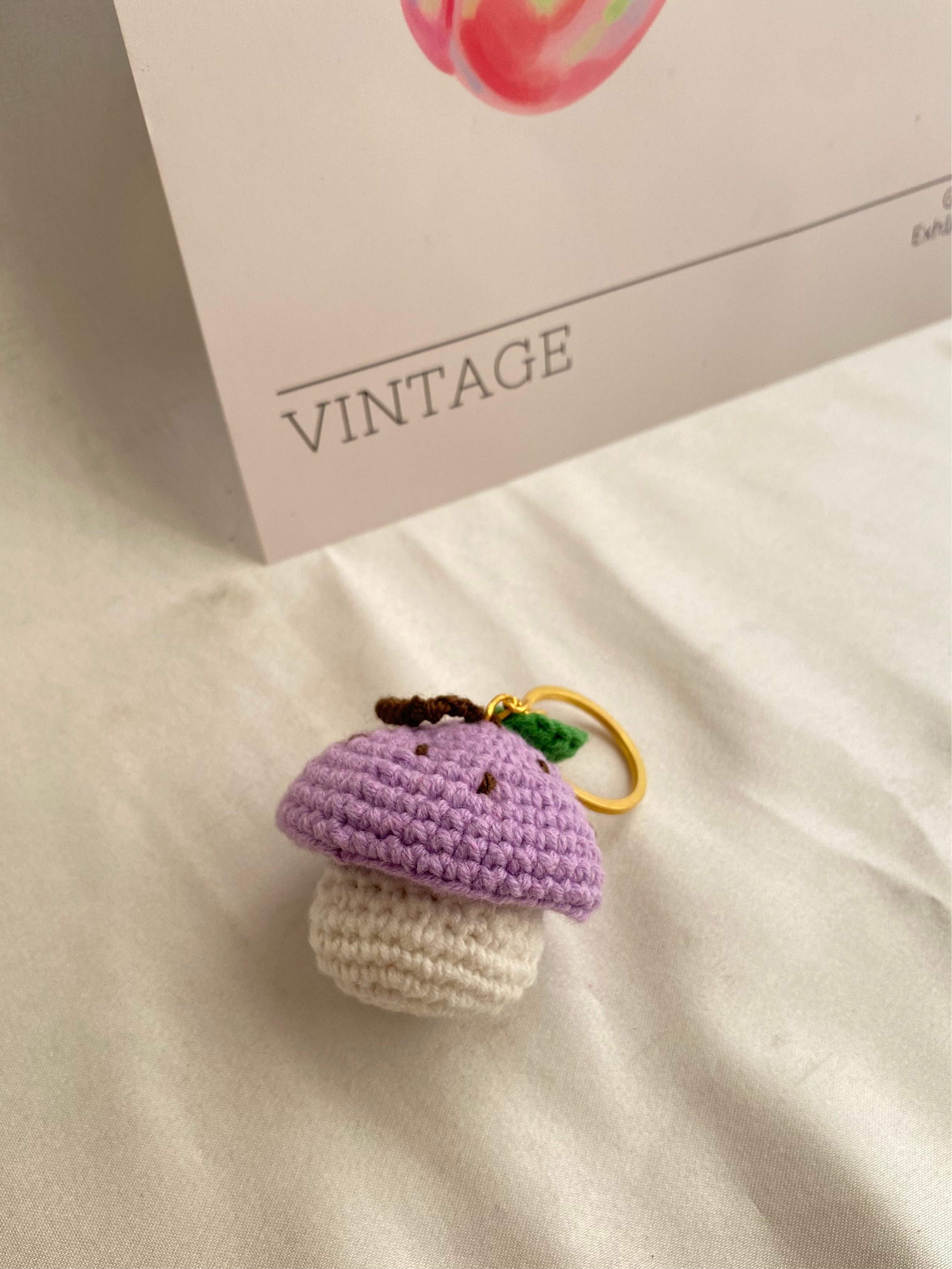 Mor Mantar Anahtarlık