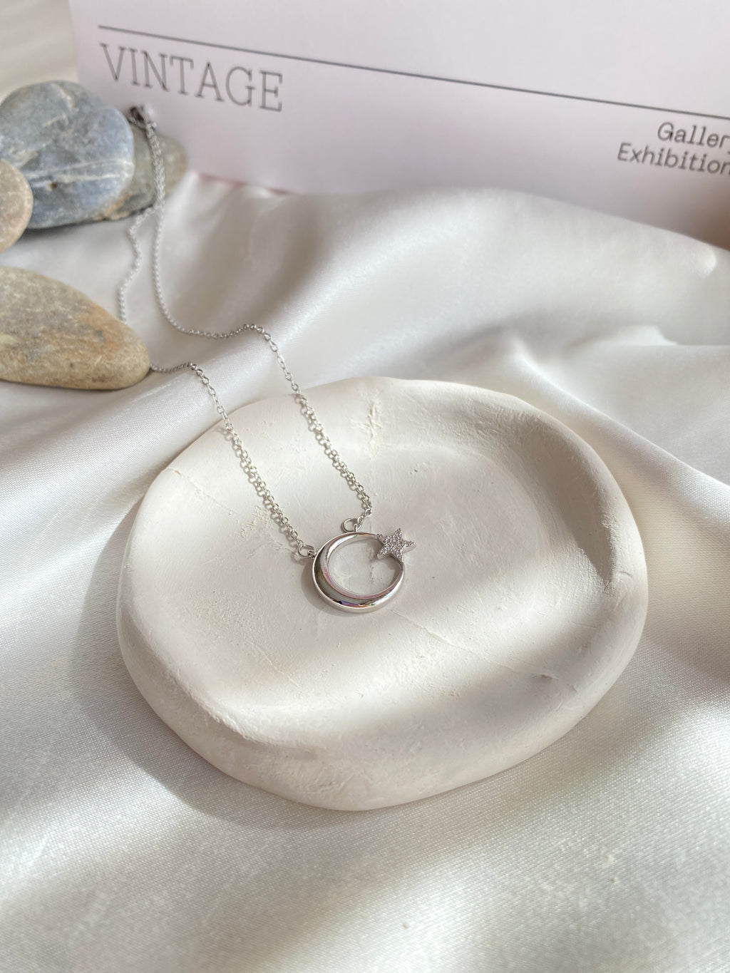 Yıldız Taşlı Bayrak Silver Çelik Kolye