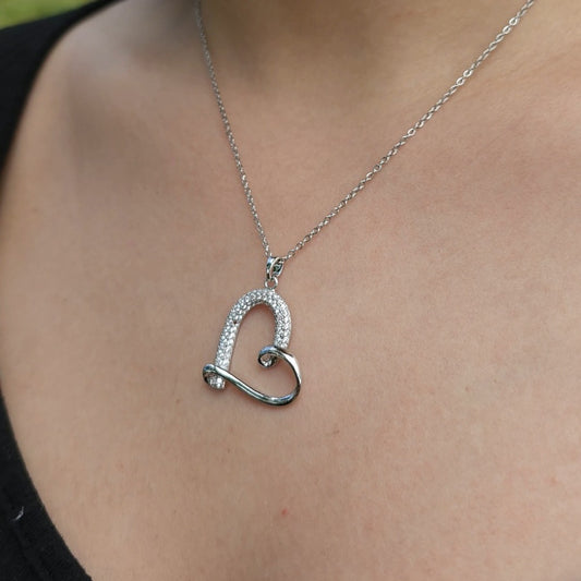 Lune Çelik – Heartline Silver Kolye