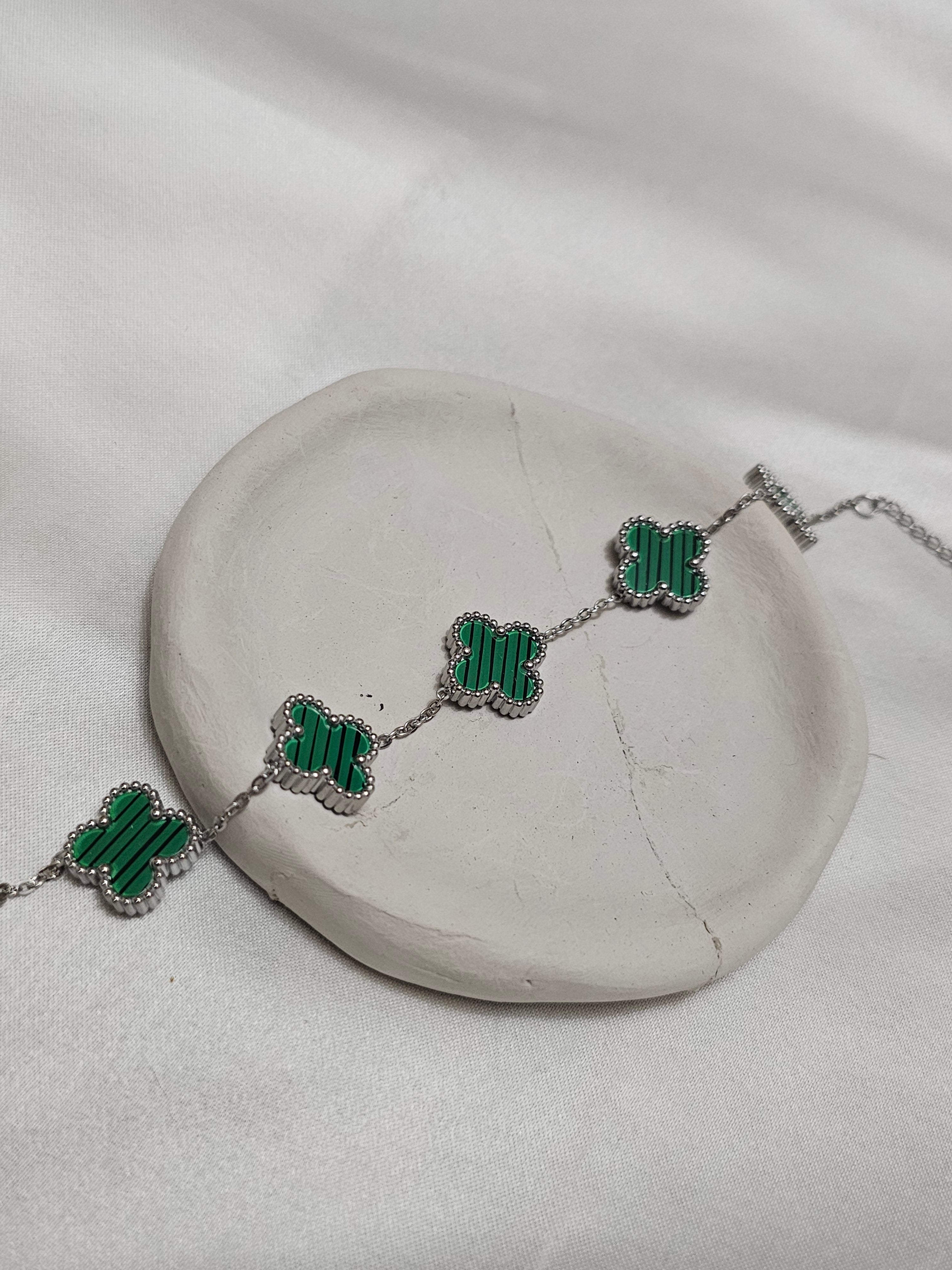 Yonca Yeşil Silver Çelik Bileklik