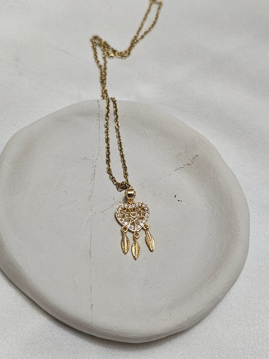 Leafy Heart Gold Necklace Steel