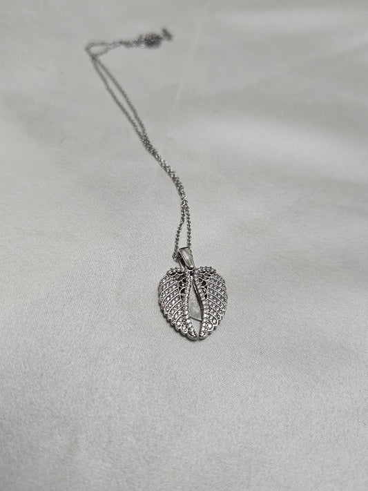 Lune Açılır Kanat Çelik Silver Kolye